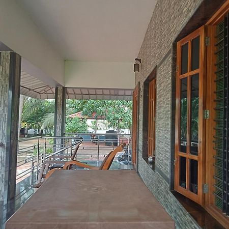 אודופי Jayadurga Farms - An Eco-Friendly Homestay מראה חיצוני תמונה